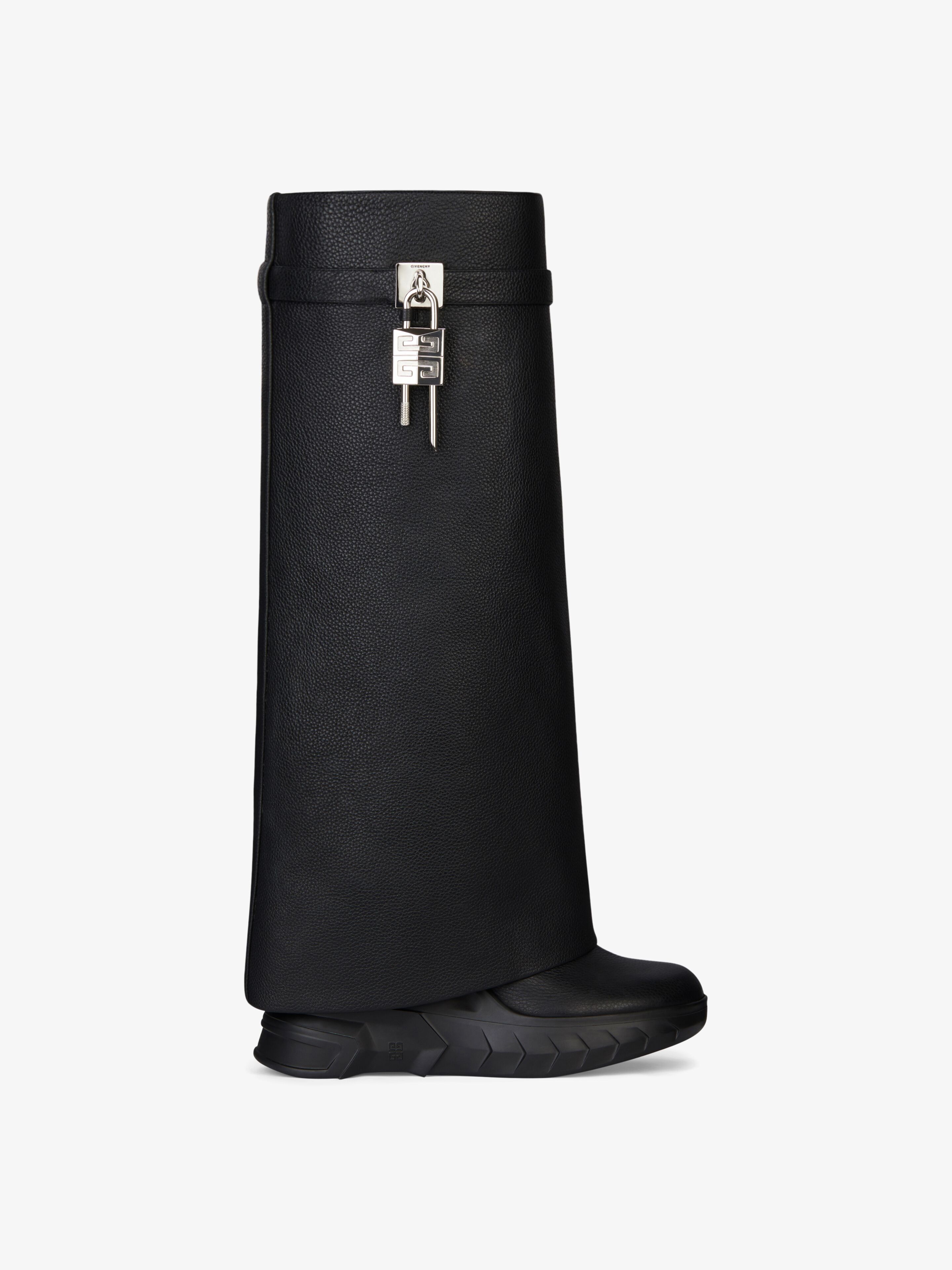 Shark Lock Biker boots in grained leather